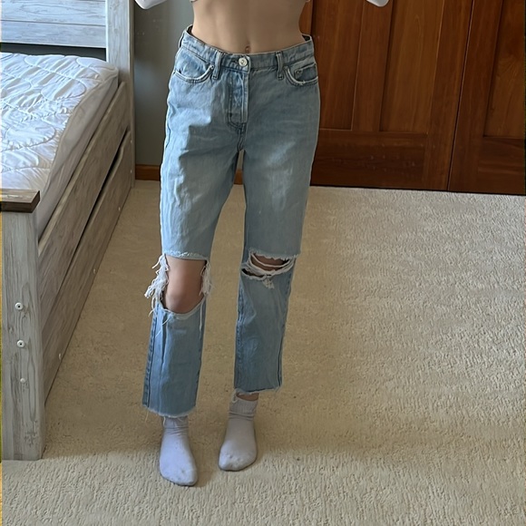 BDG Denim - Women BDG Urban Outfitters Slim Straight High Rise Ripped Jeans